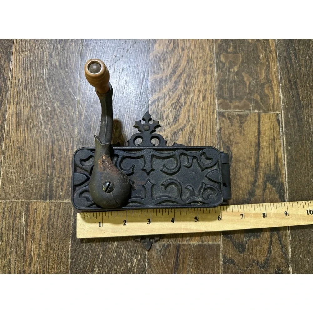 Vintage Antique Cast Iron Wall Mount Dazey Americana Can Opener